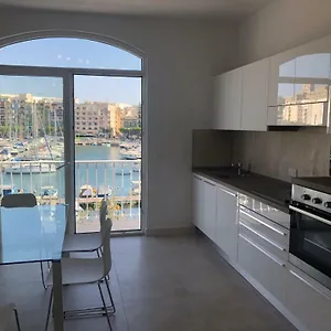 Sunrise Yacht Marina Apartment Msida